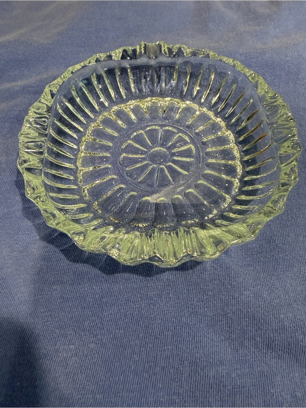 Vintage Mid-Century Pasari Glass Ashtray by PT KIG (Kedaung Indah Glass)